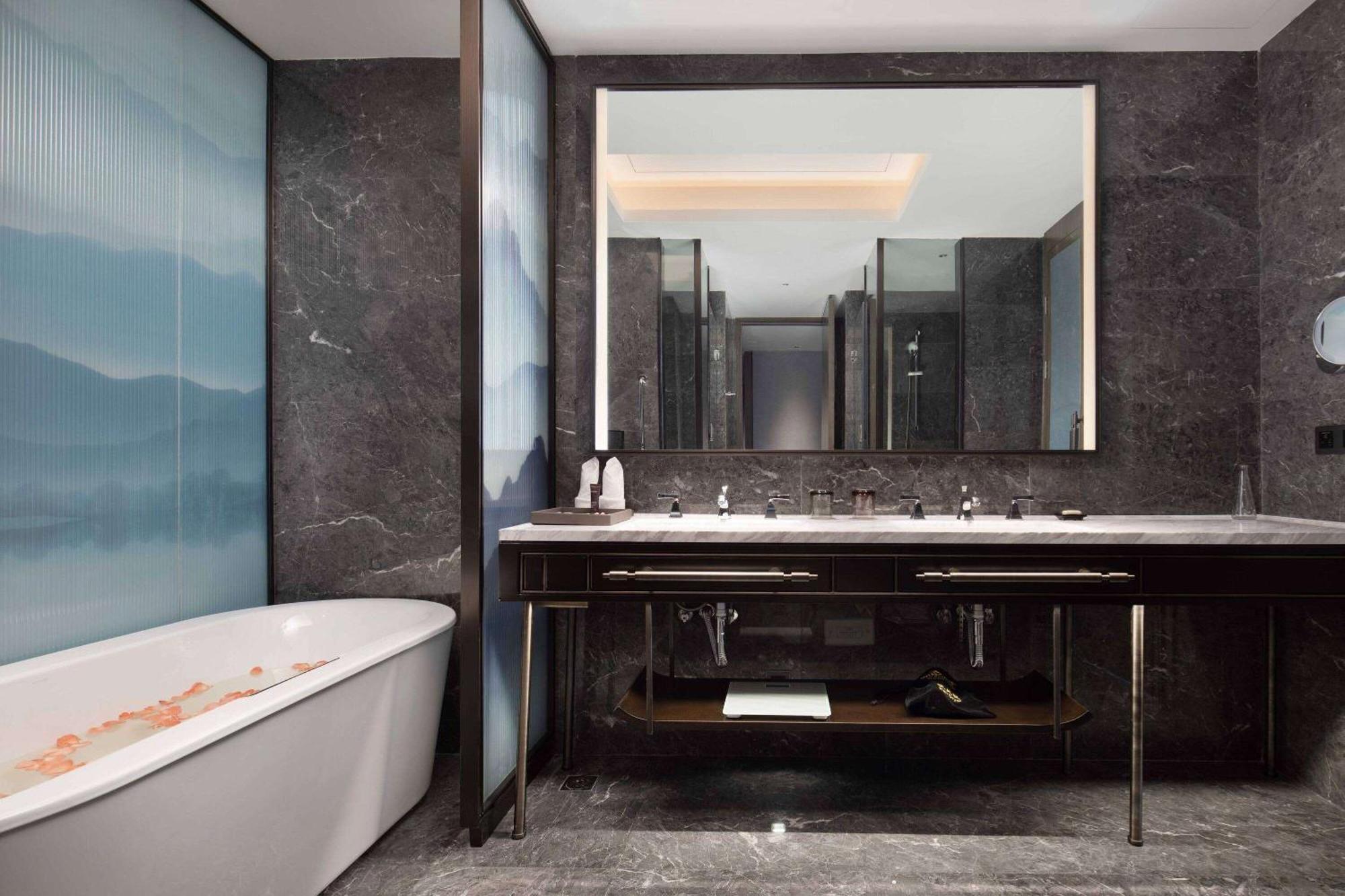 Wyndham Changzhou Liyang Exteriör bild