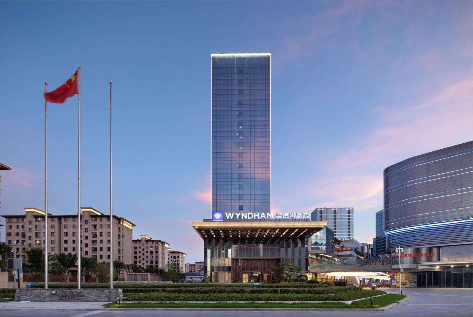 Wyndham Changzhou Liyang Exteriör bild